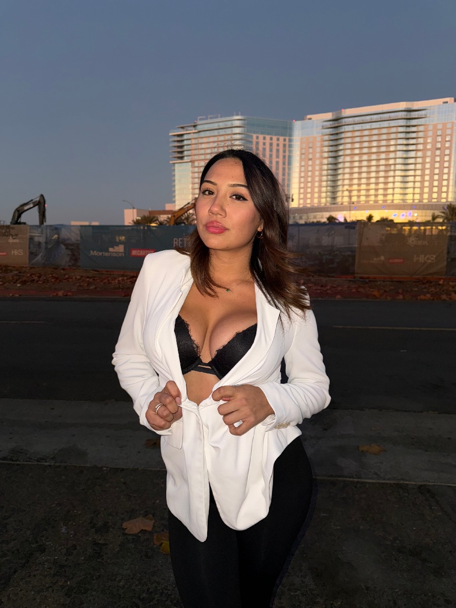 Take a pause and enjoy Ali Cruz — streaming from Chittagong