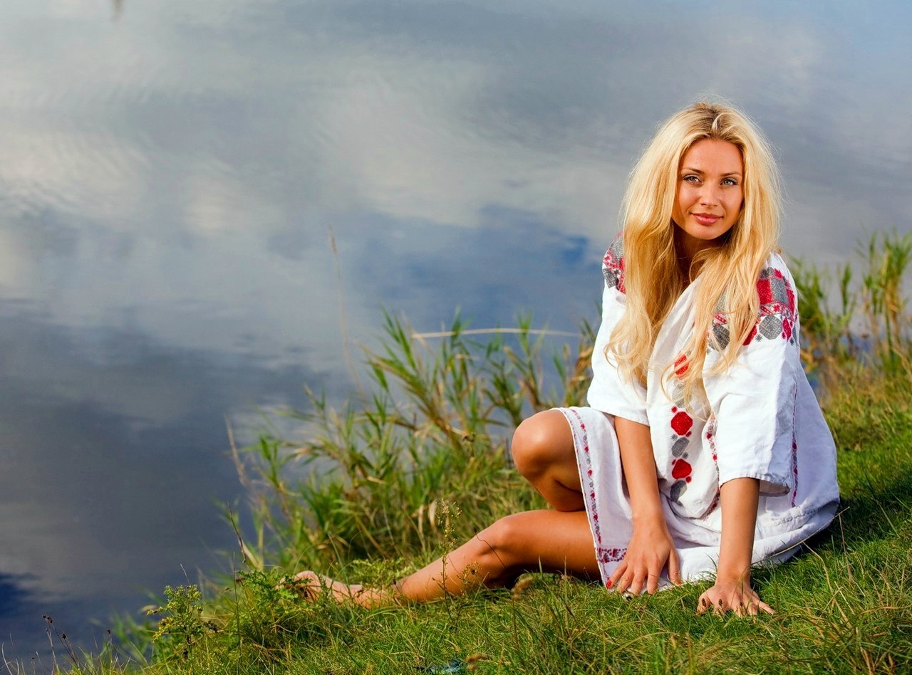 Sexy girl Slavic girls in Chittagong