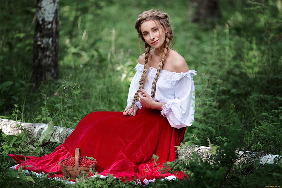 Sexy photo Slavic women in Chittagong