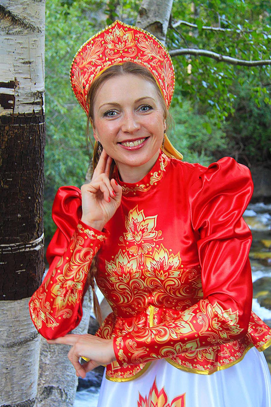 Women in Slavic costumes in Chittagong