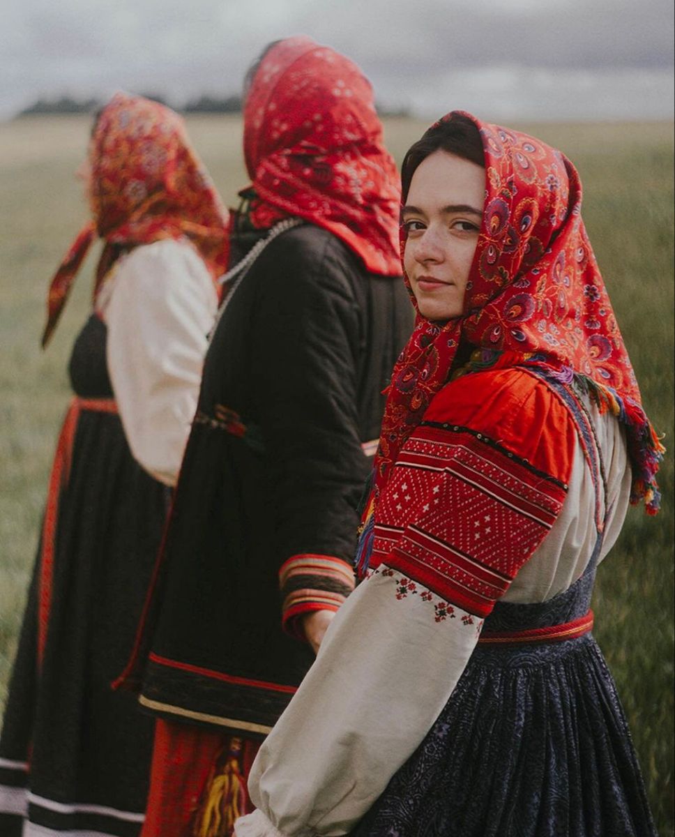 Women in Slavic costumes in Chittagong