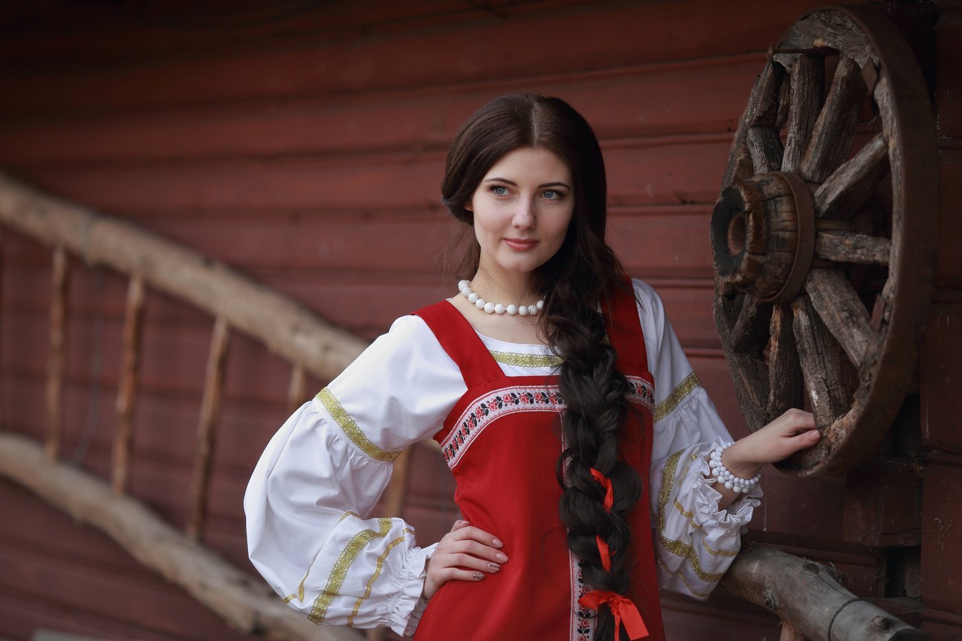 Girls in Slavic costumes in Chittagong